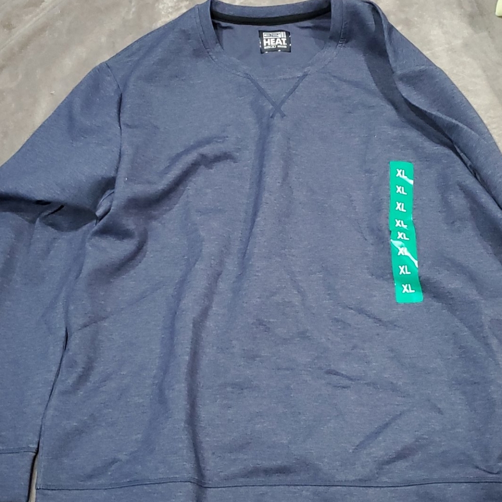 "32 degrees" sweater NEW